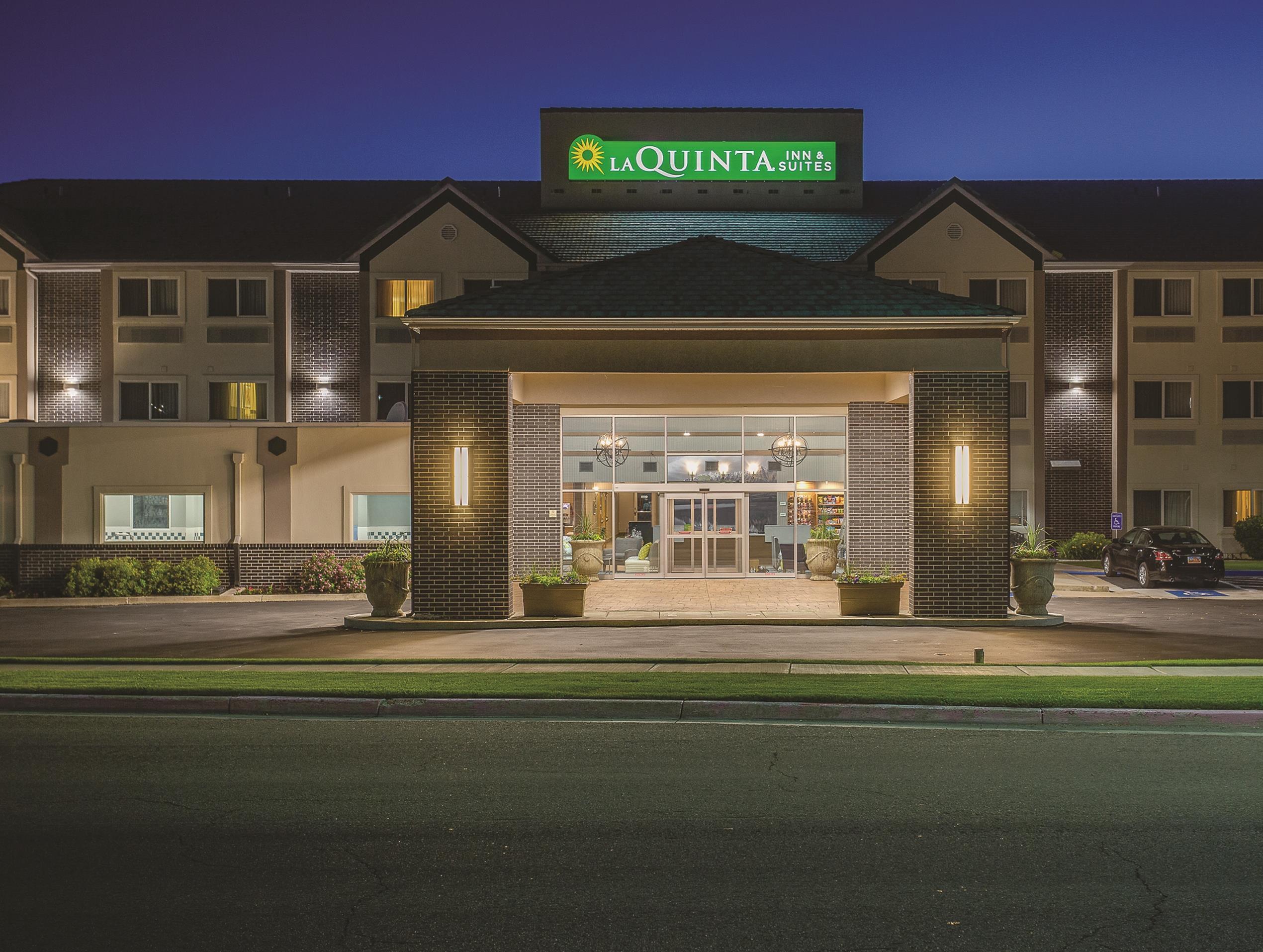 La Quinta By Wyndham Logan Exterior foto